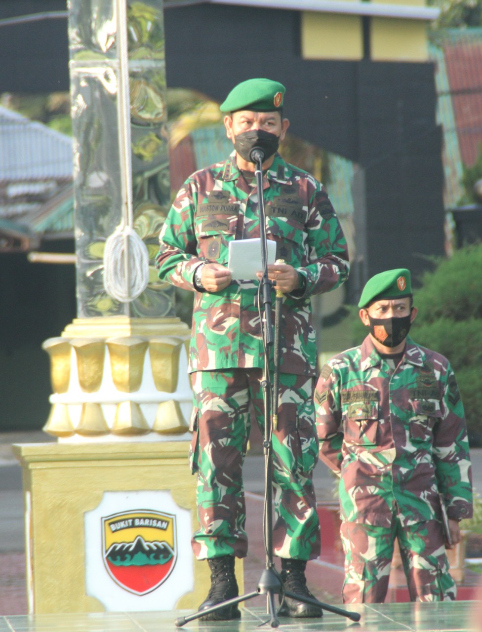 Danrindam I/BB Pimpin Upacara KenaikanÂ  Pangkat Perwira , Bintara Dan TamtamaÂ 