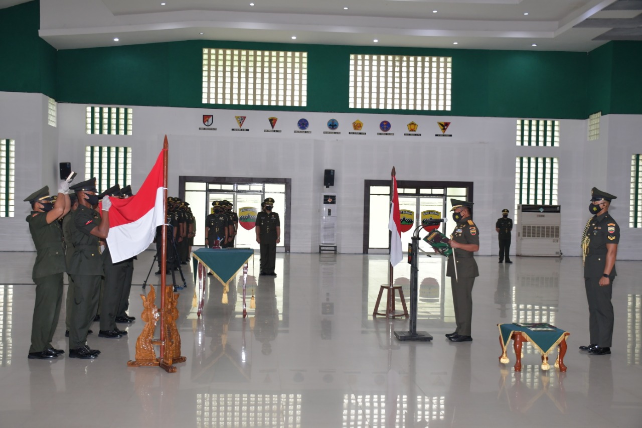 Pimpin Penyumpahan dan Tutup Dikmata TNI AD Gelombang II TA 2020, Ini Pesan Pangdam I/BB