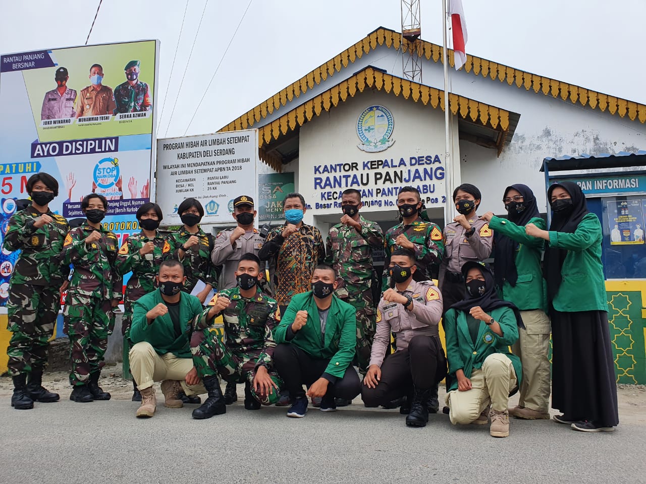 Taruna Akademi TNI dan Kepolisian Serbu Desa Rantau Panjang Untuk Kegiatan Non Fisik Latsitardanus XLI 2021Â 