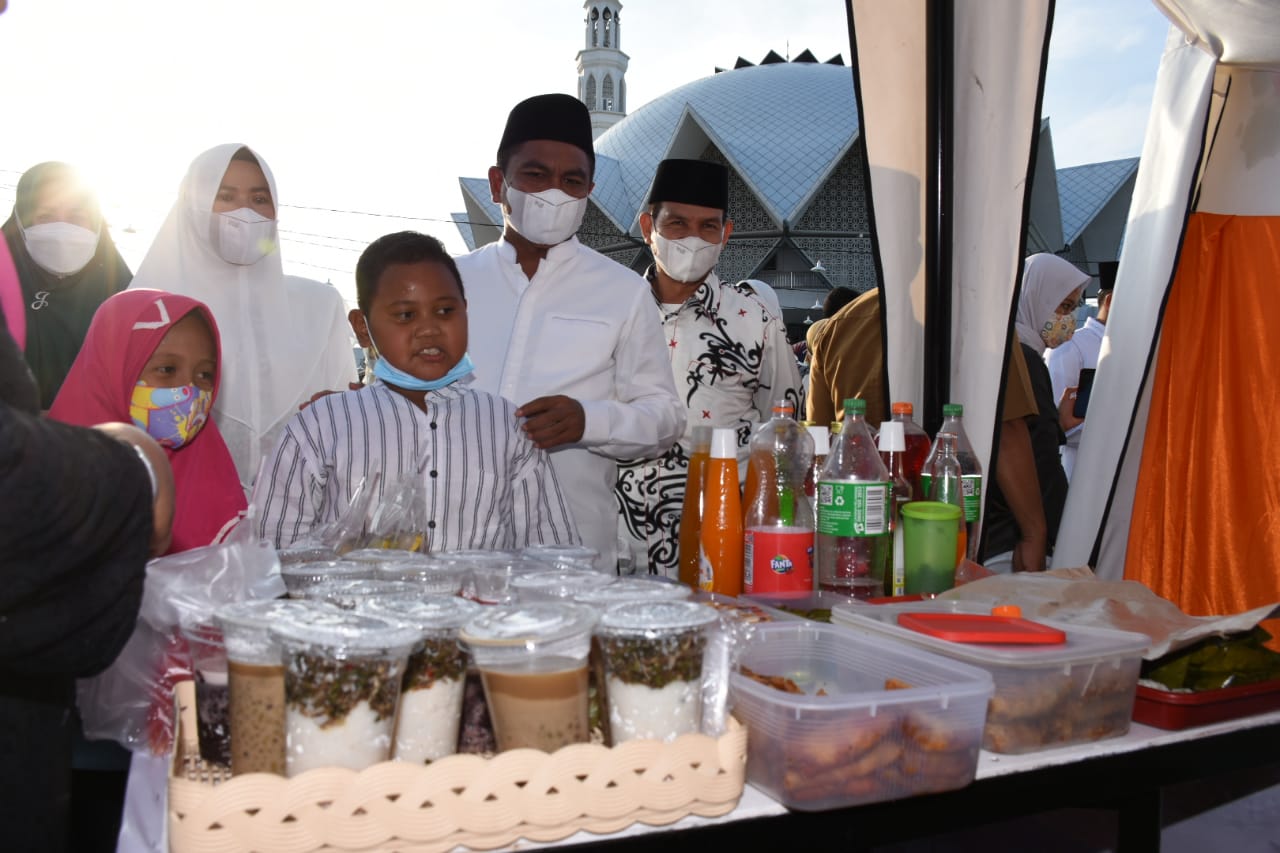 Bupati Darma Wijaya Resmikan Kampung Ramadan Sergai