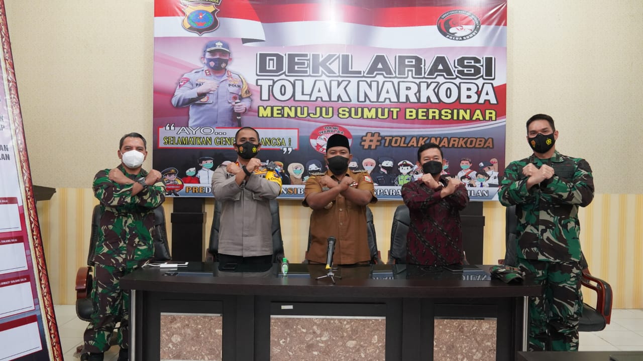 Kapolres Tanjung Balai bersama Forkopimda Kota Tanjung Balai Zoom Meeting Tolak Narkoba Menuju Sumut Bersinar