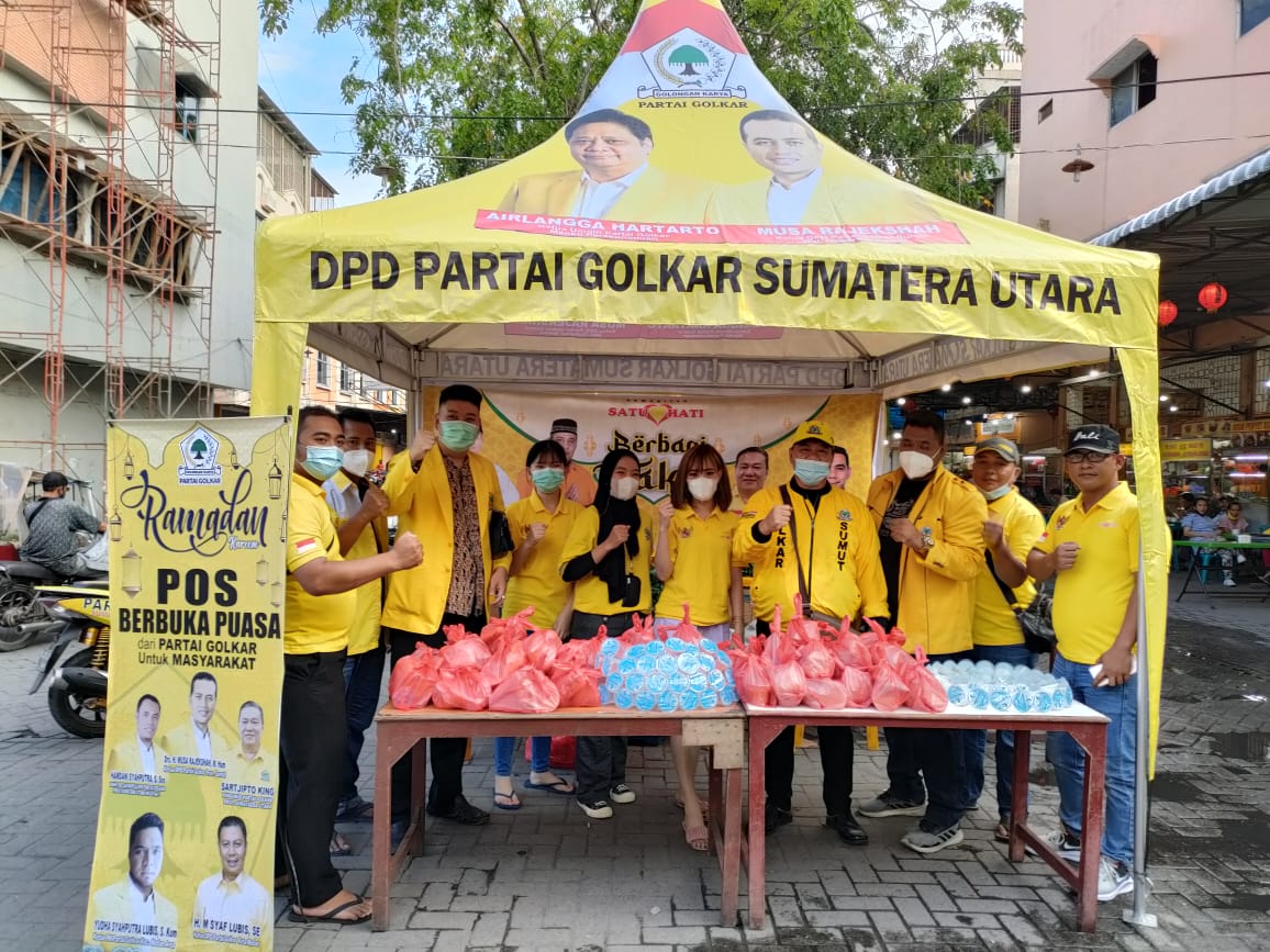 Komunitas SATU HATI bersama Golkar Sumut, Bagi-bagi TakjilÂ 