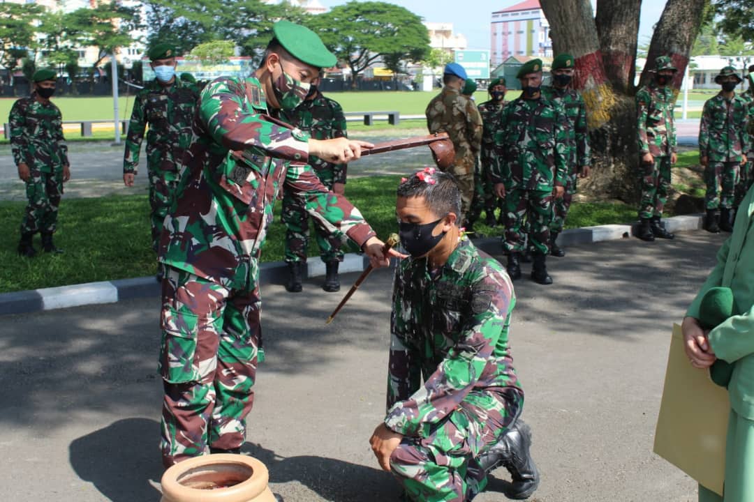 Danyonzipur 1/DD Pimpin Tradisi Korps Personel Pindah Satuan