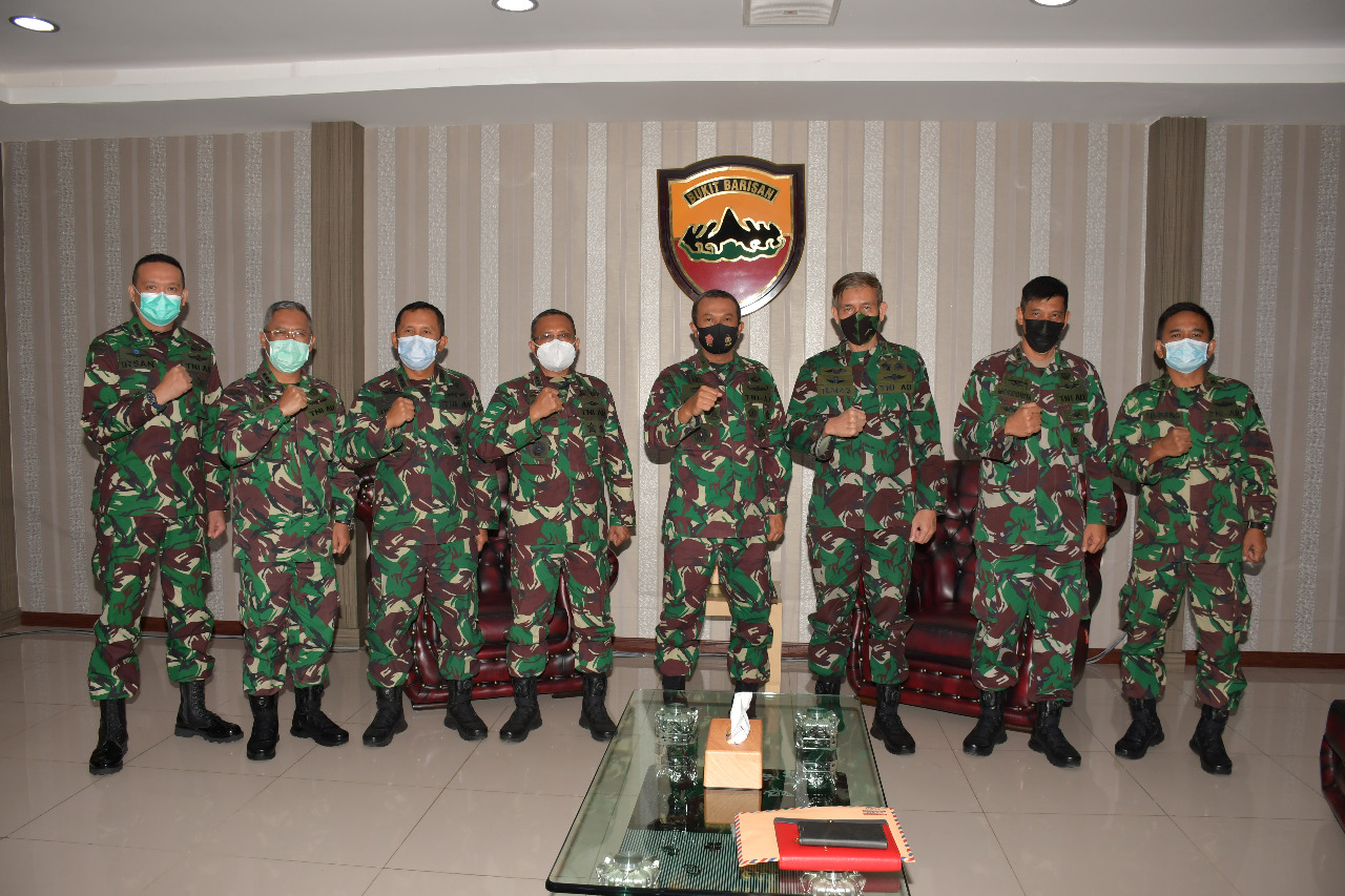 Kasdam I/BB Terima Kunjungan Tim Puldata Kajian Strategis Bidang Ekkudag Sahli Kasad di Makodam