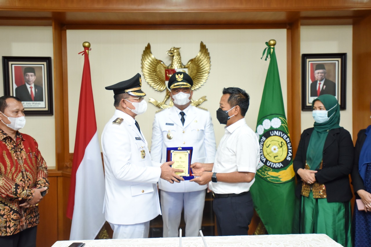 Tandatangani MoU dengan Nias Utara, Rektor USU Komitmen Tingkatkan Kemajuan Daerah