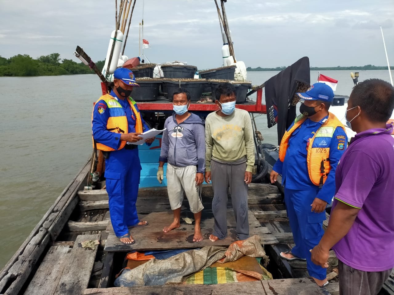 Patroli dan Polmas Perairan, Sat Polair Polres Tanjung Balai Lakukan Public Speaking