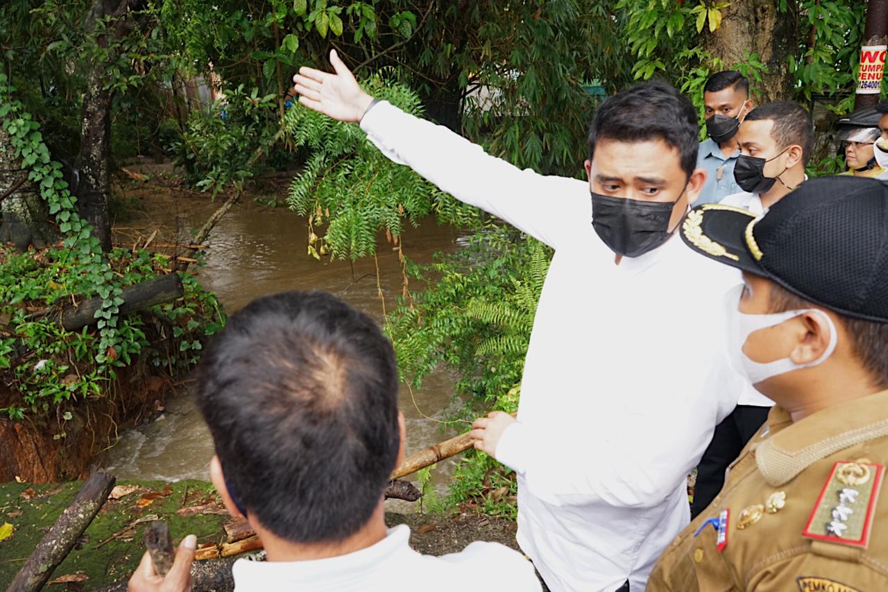 Atasi Sampah di Sungai Deli, Bobby Nasution Perintahkan Kadis Bentuk Tim