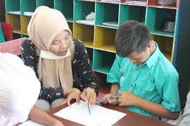 Melihat Semangat Anak Berkebutuhan Khusus, Impian Miliki Kelas Sendiri
