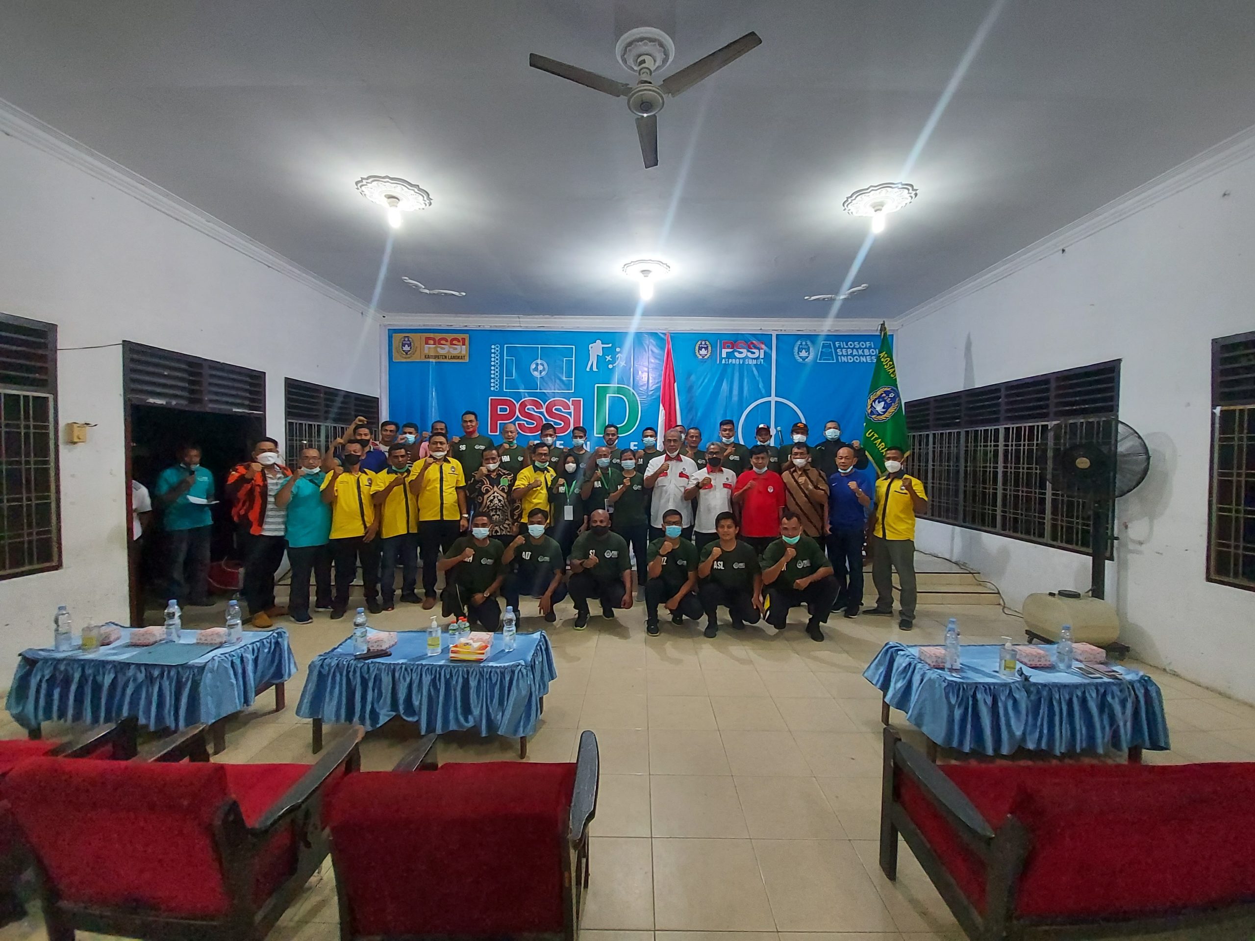 Diikuti 24 Perserta Pelatih, Kodrat Shah Buka Pelatihan Pelatih Lisensi D Nasional