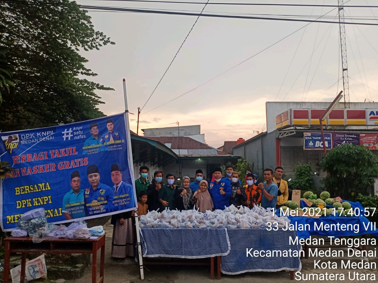 PK KNPI Medan Denai Bagi-bagi Takjil, Ardiansyah : Terima Kasih Partisifasinya
