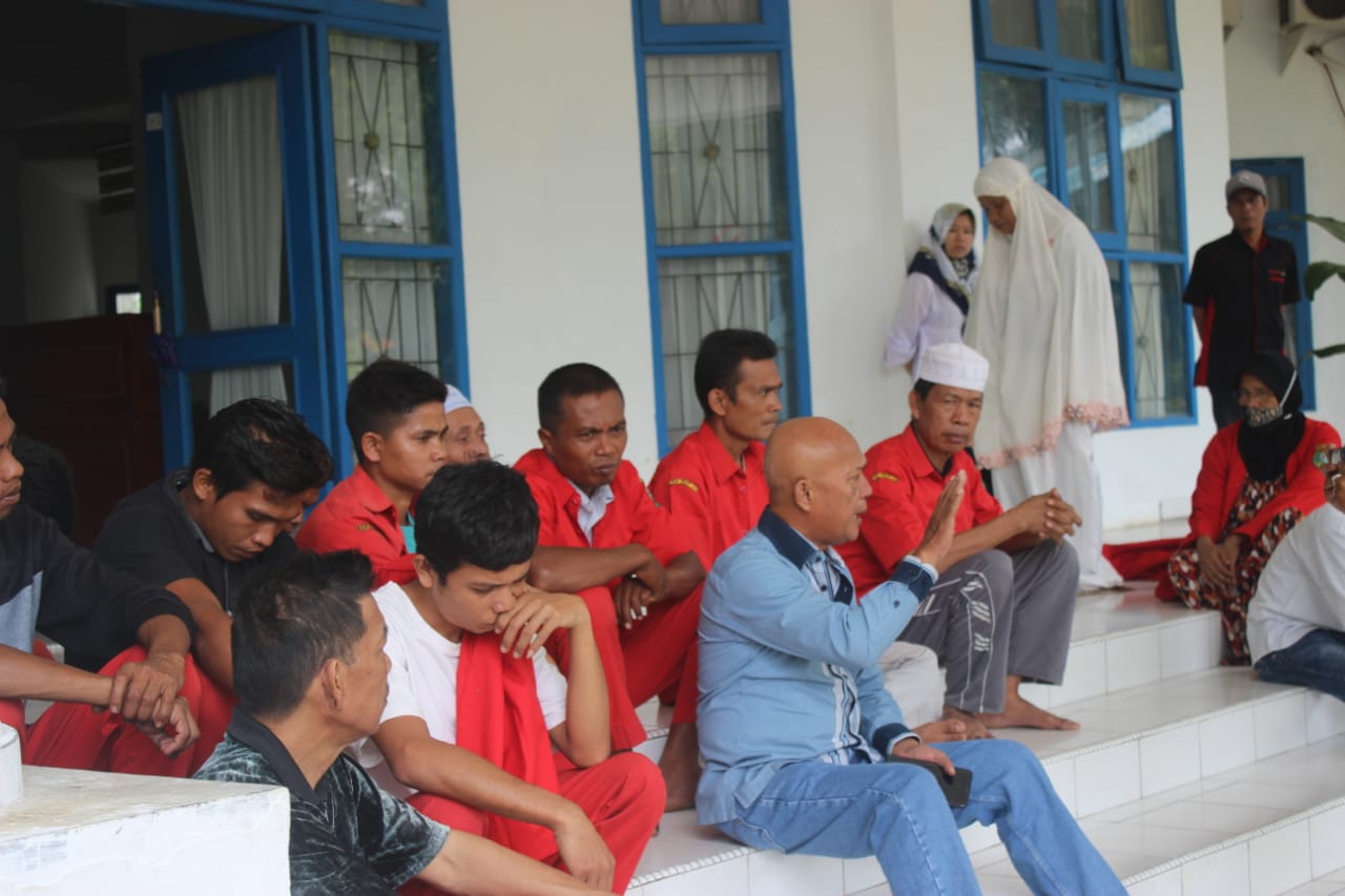 Honorer Kebersihan Dinas pasar 4 Bulan Belum cair