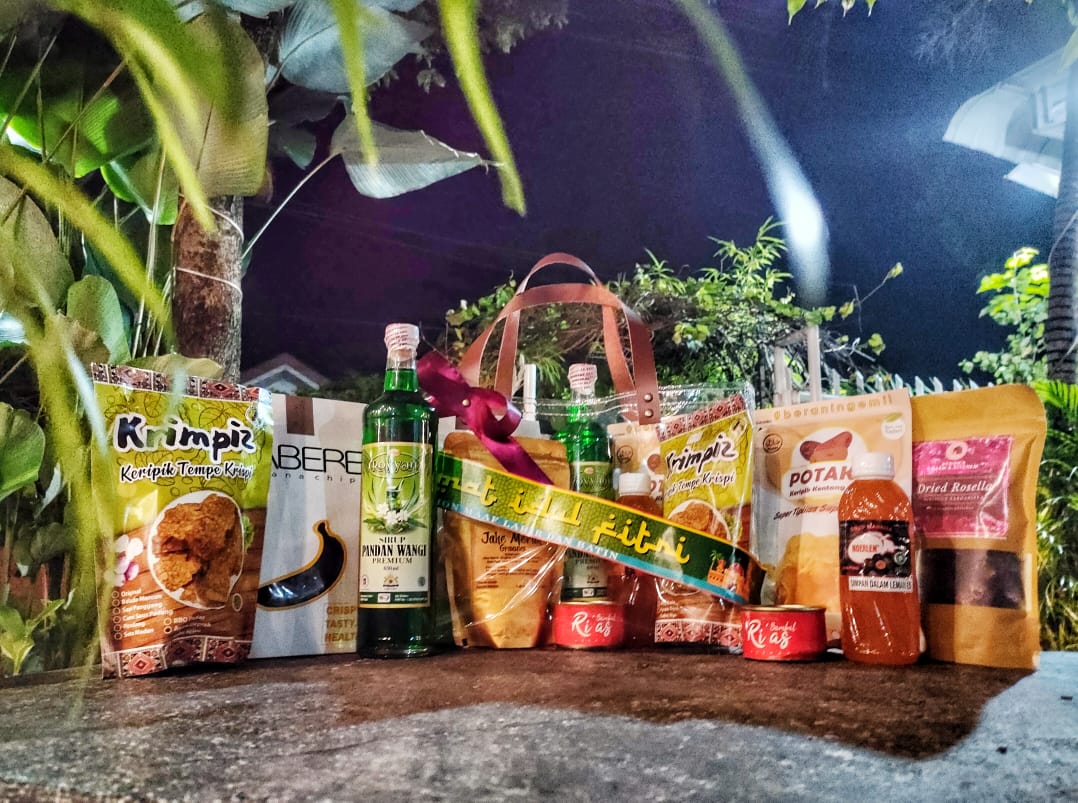 Komunitas Bangkit UMKM Sumut Hadirkan Parsel Lebaran 100% produk UMKM