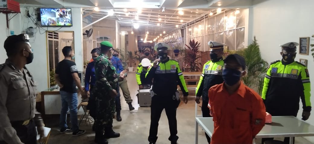 TNI-POLRI dan Pemko Tanjung Balai Ops YustisiÂ dan Razia Tempat Hiburan Malam