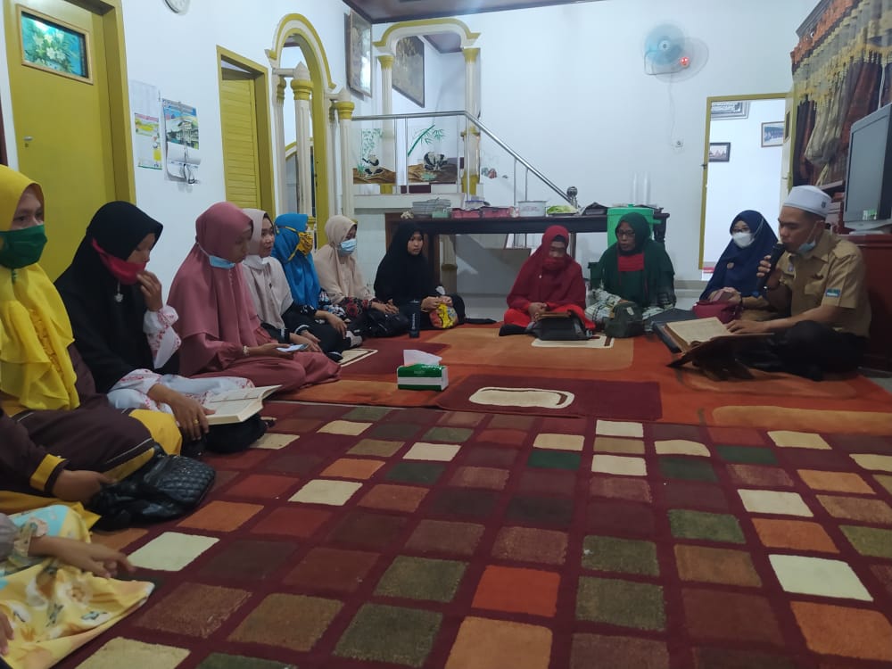Yayasan Perguruan Harapan Stabat Gelar Buka Bersama