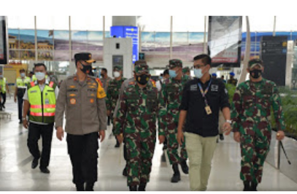 Pangdam I/BB dan Wakapolda Sumut Cek Kesiapan Petugas Pos Yan Bandara Kualanamu