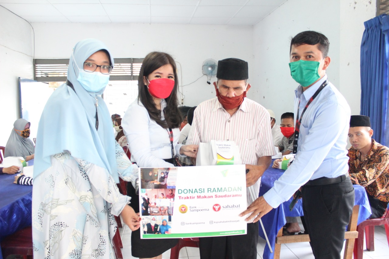 DD Waspada Bersama Bank Sampoerna Bagikan Ratusan Paket â€˜Traktir Makan Saudaramuâ€™ Bagi Penyintas Tunanetra di Sumut