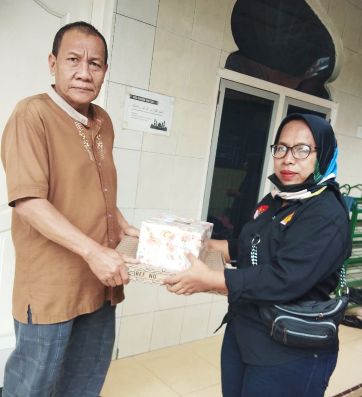 Ketua PAC Pendawa Medan Baru Sampaikan InfaqÂ  Ke Mesjid Nurul Ikhlas