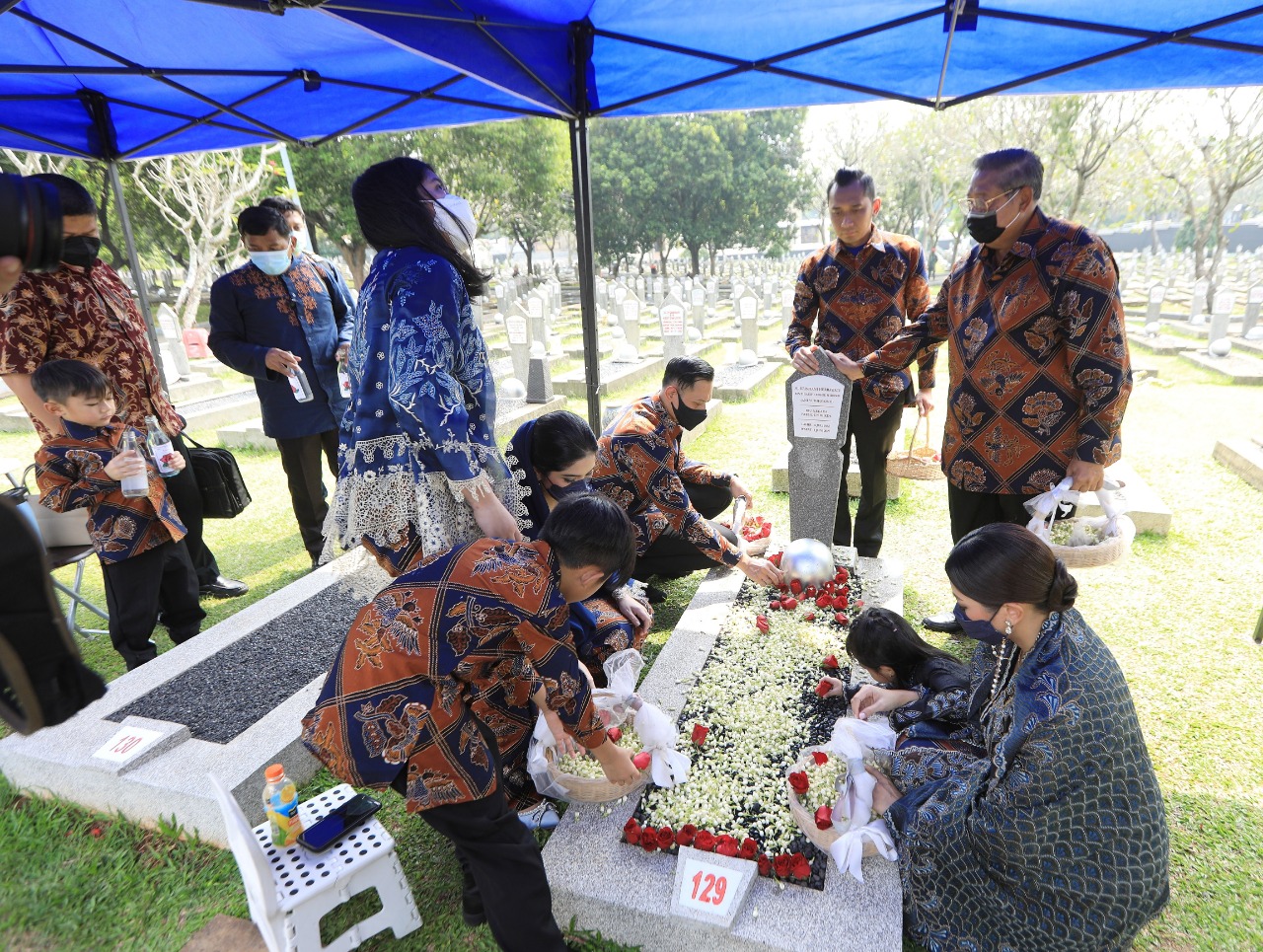 Rayakan Idul Fitri 1442 H, SBY Terkenang Istri Tercinta