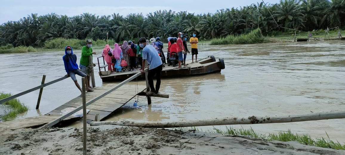 Muspika Pantai labu pantauÂ  tempat wisata dan penyeberangan batas Kabupaten