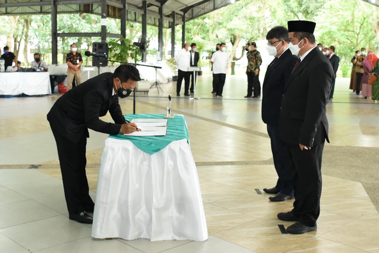Rektor Lantik 15 Dekan USU, Ini Nama-namanyaÂ 
