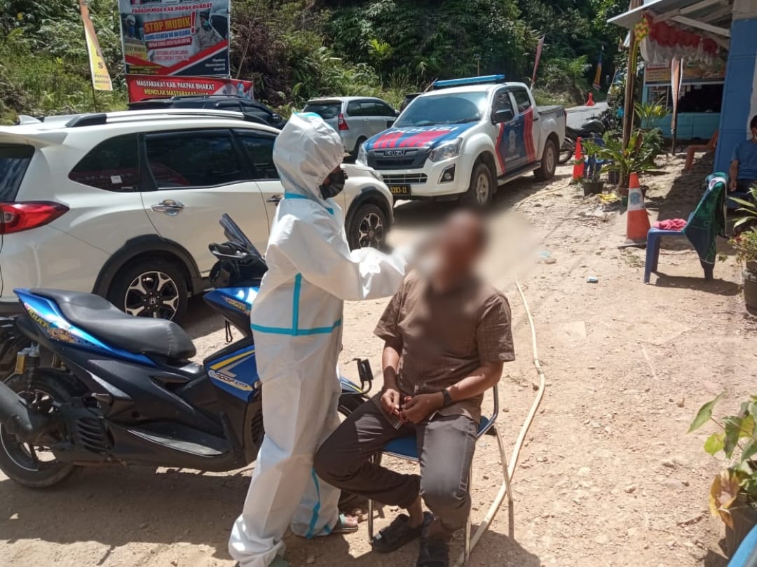 Guna Menekan Angka Covid-19, Tak Ada yang Lolos di Pos Penyekatan Pakpak Bharat Polda Sumut