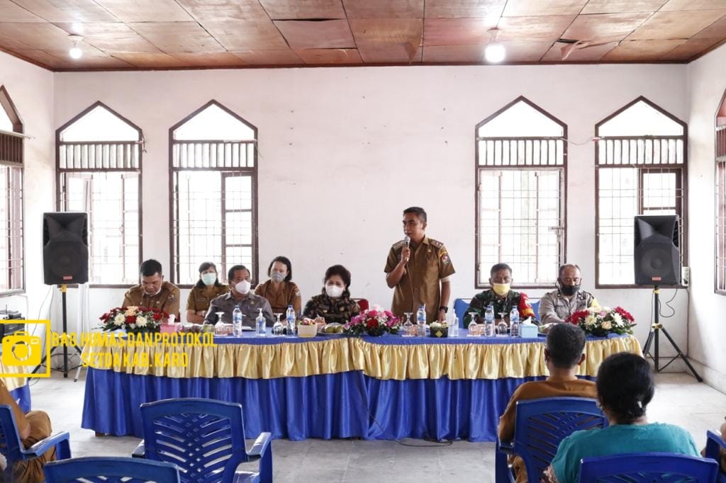 BUPATI DAN WAKIL BUPATI KARO HADIRI RAPATÂ  DENGANÂ  LURAH DAN KEPALA LINGKUNGAN SE-KECAMATAN KABANJAHE