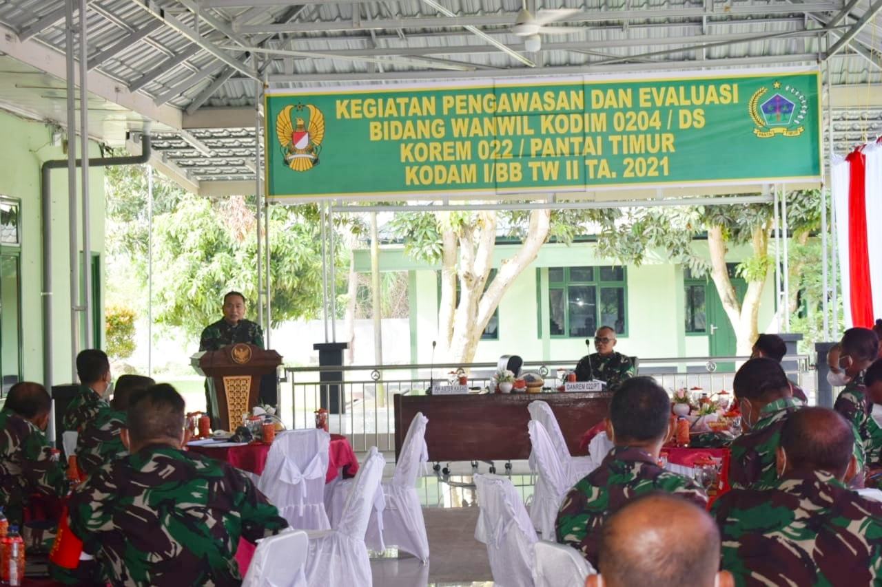 Brigjen TNI Doni Hutabarat Pimpin Tim Wasev Bidang Wanmil Sterad TW II di Kodim 0204/DS