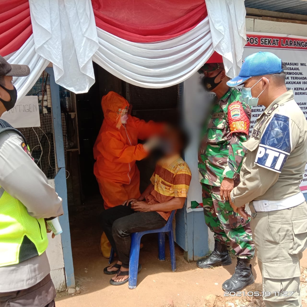 AKBP Alamsyah P Hasibuan : Petugas Pos Penyekatan Lebih Intensif Lakukan Pemeriksaan dan Tes Sweb Antigen, Masyarakat Luar Ditemukan Positif Covid-19