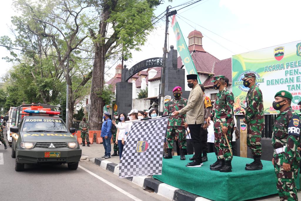 Wali Kota Lepas Kegiatan Penyemprotan Penjernih Udara
