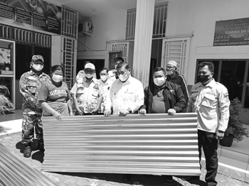 DD Waspada Bersama Pemkab DS Bantu Korban Angin Puting Beliung