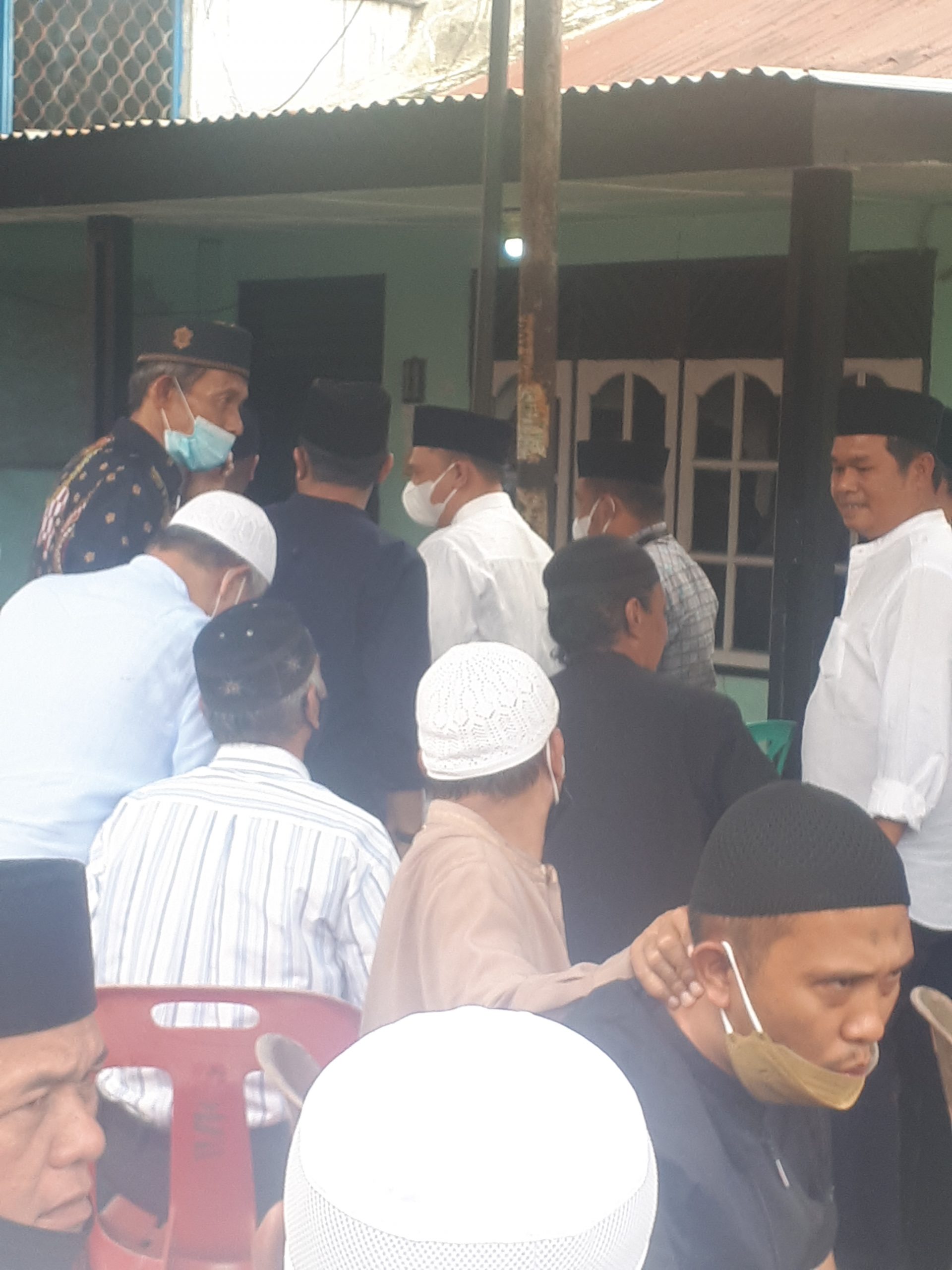 Ratusan Masyarakat Melayat ke Rumah duka, Selamat Jalan Pak Sodrul
