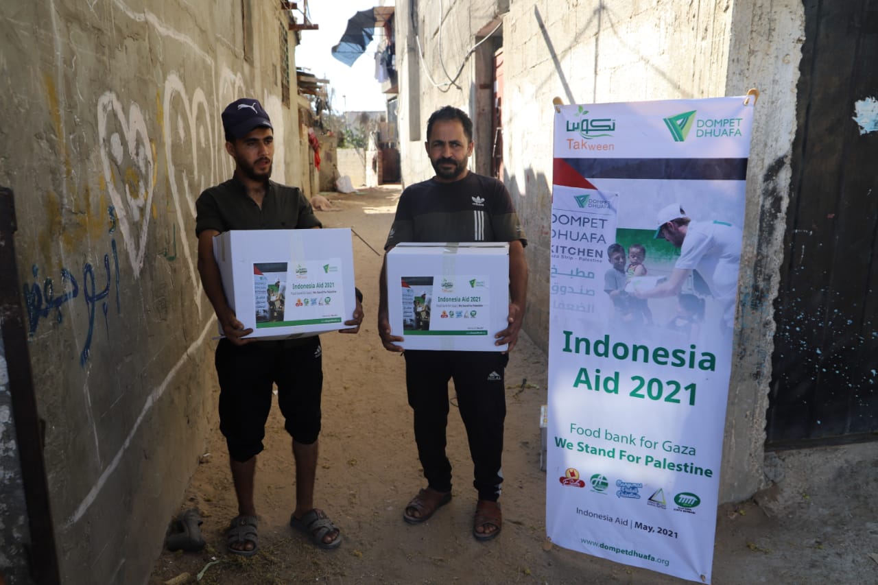 Peduli Kemanusiaan Palestina, Pengajian Al Insani Salurkan Bantuan Melalui DD Waspada
