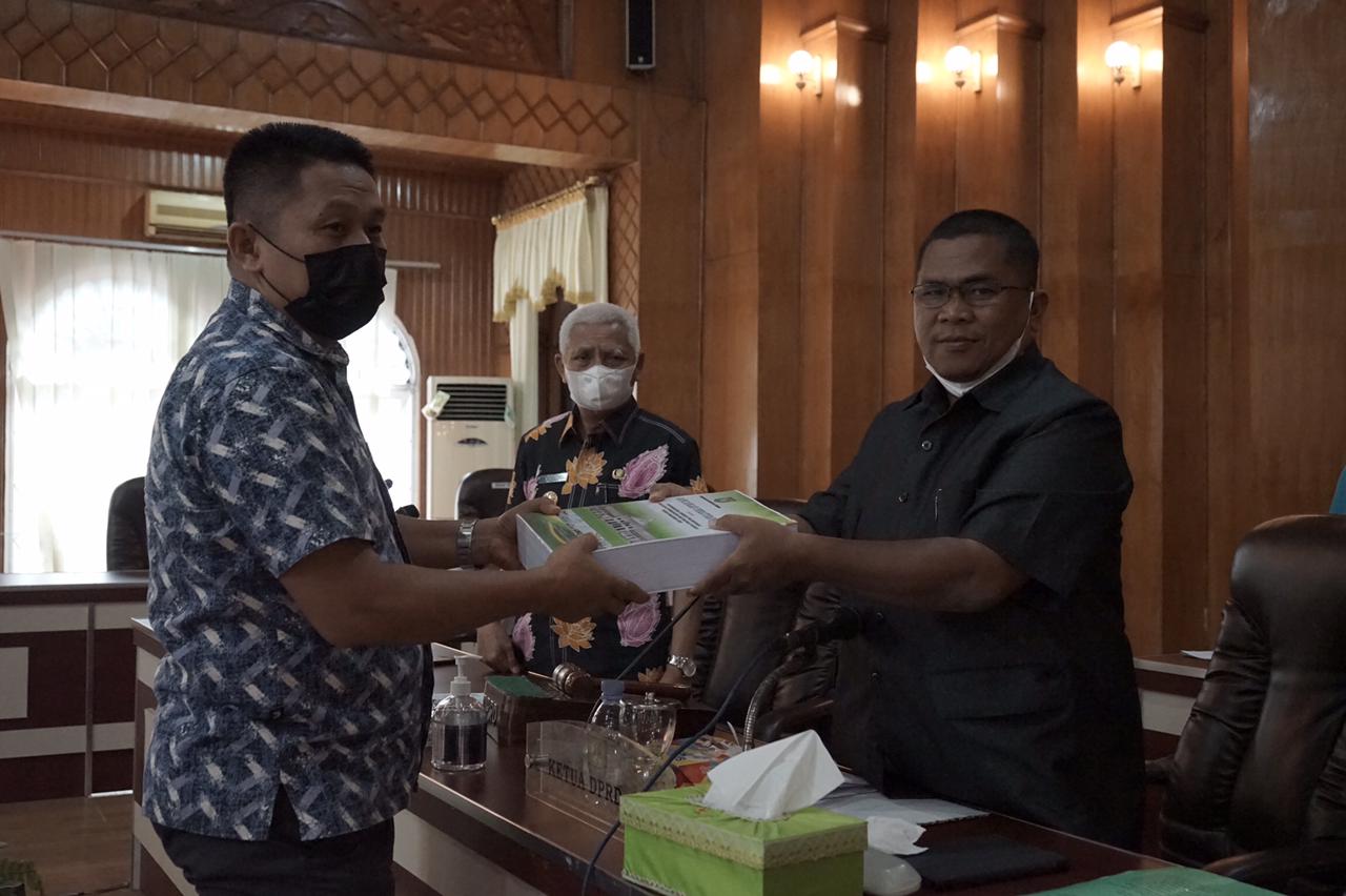 Bupati Asahan Sampaikan Jawaban atas Pandangan Umum Fraksi terhadap LKPJ Tahun Anggaran 2020