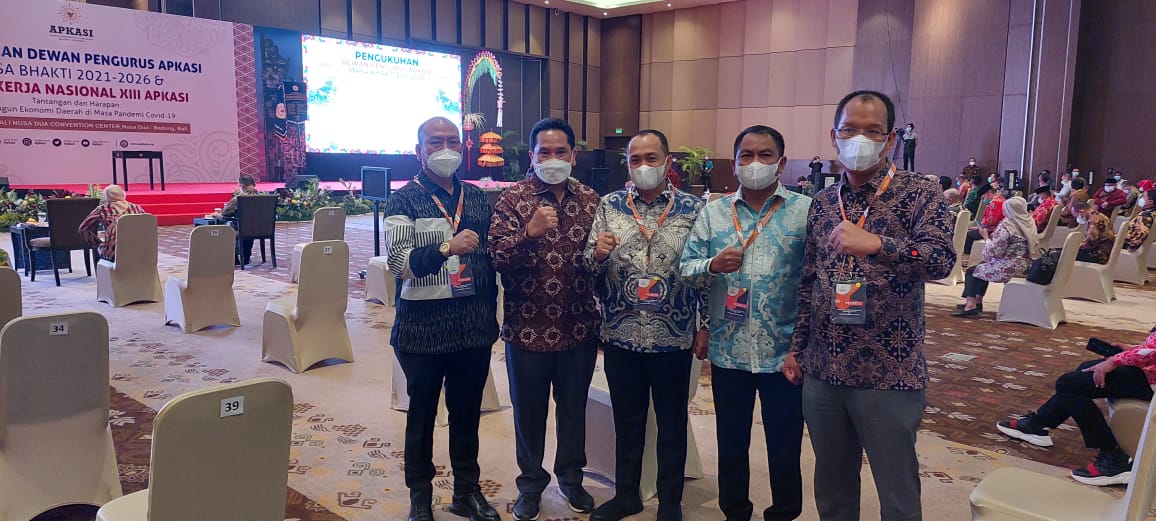 Bupati Sergai H Darma Wijaya Dikukuhkan Sebagai Koordinator APKASI Wilayah Sumut