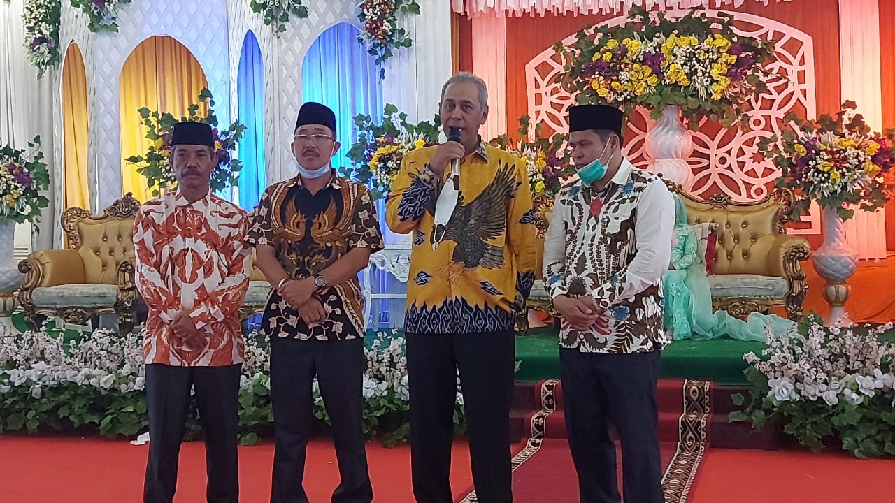 Hadiri Pesta Pernikahan Anak Sekretaris MPC PP Labusel, Kodrat Ucapkan Selamat kepada Bupati Terpilih