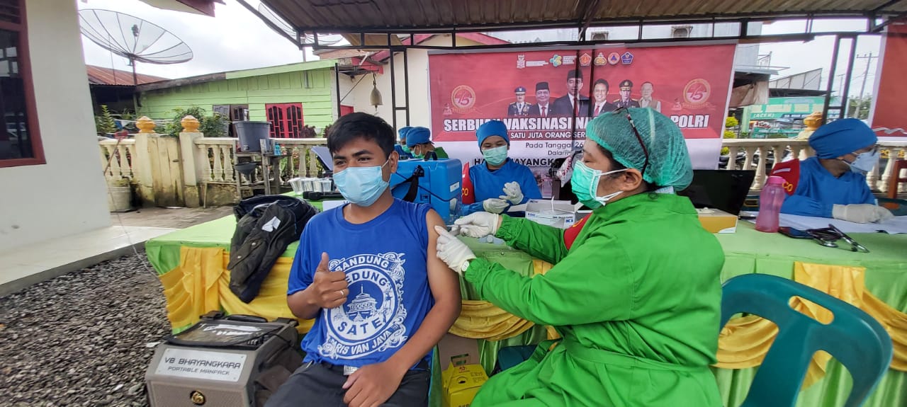 BAKTI SOSIAL POLSEK TIGAPANAH DALAM RANGKA BHAYANGKARA KE- 75 THN 2021.