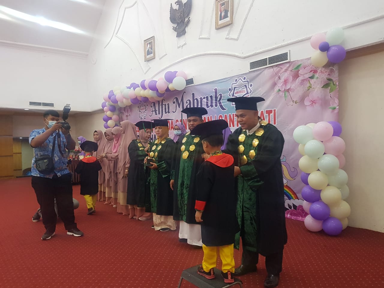 Raudhathul Atfhal As Shofa Wisuda 88 Santriwan Santriwati