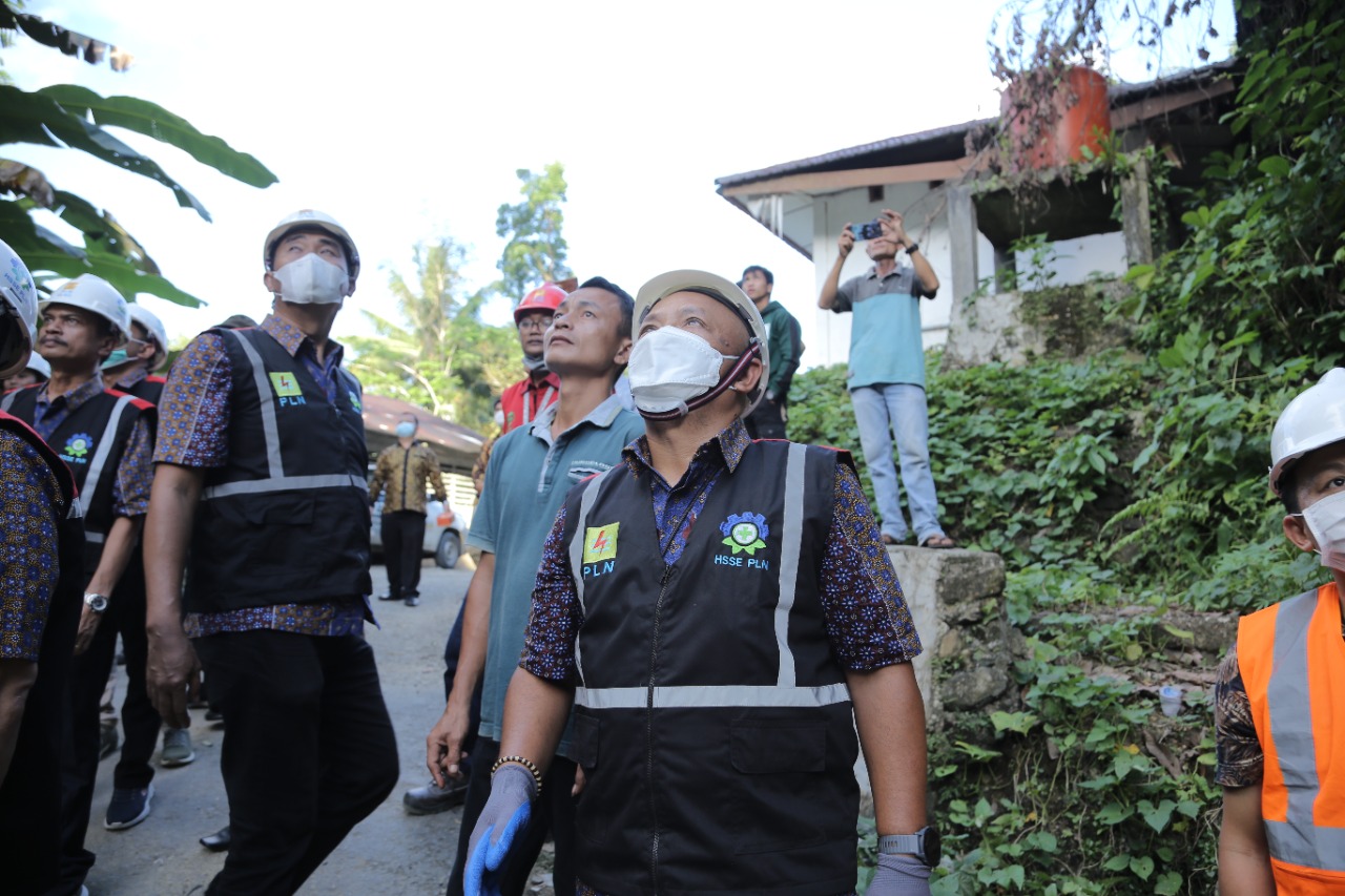 PLN Kucurkan Rp 11,35 Miliar Untuk Menerangi 10 Desa di Nias