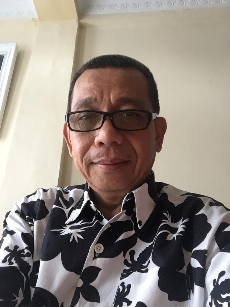 INTELECTUAL DIAM = PENGKHIANAT BANGSA