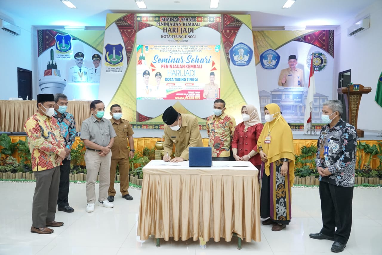 SEMINAR SEHARI PENINJAUAN HARI JADI KOTA TEBING TINGGI