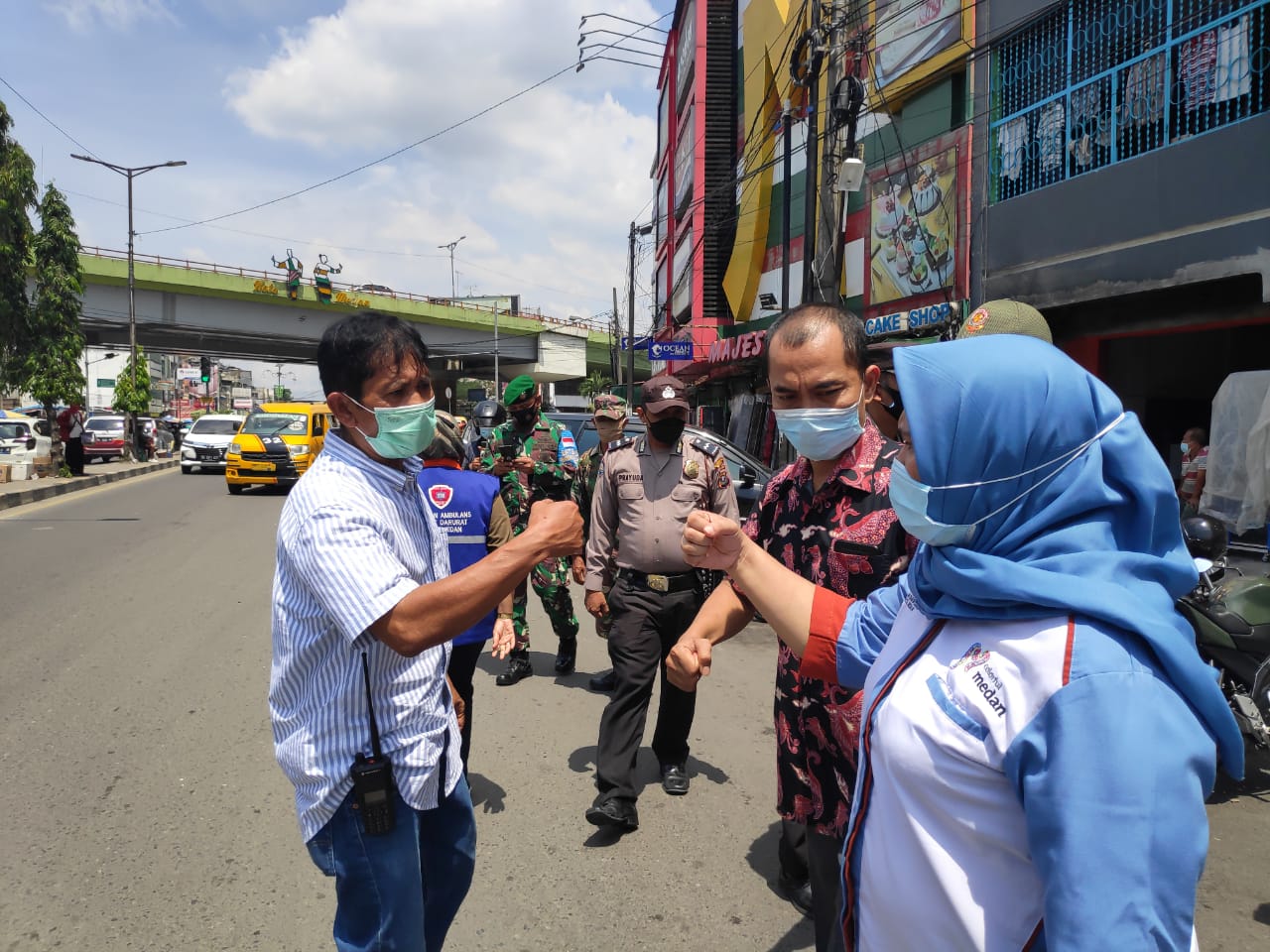 Pemko Medan Lakukan Patroli Prokes dan Pengawasan PPKM Mikro di Pajak Ikan dan Pajak Brayan
