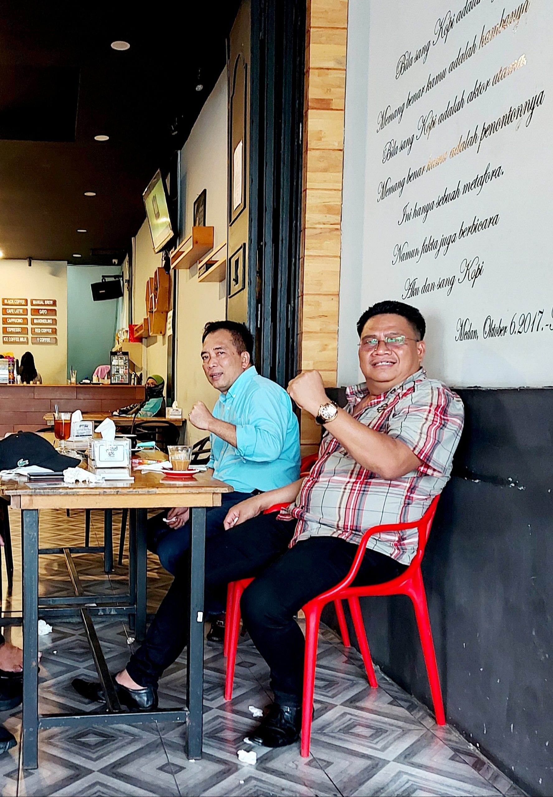 Bicang Pers, Ini Perjalanan Awak Jurnalis Anto Genk dan Hendra DS