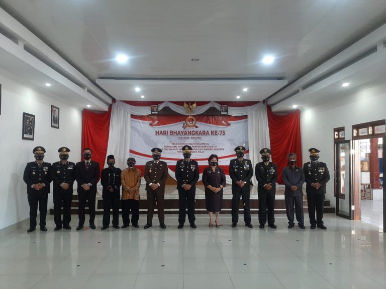 Kapolres kab Karo rayakan hari Bhayangkara ke 75 bersama Forkopimda.