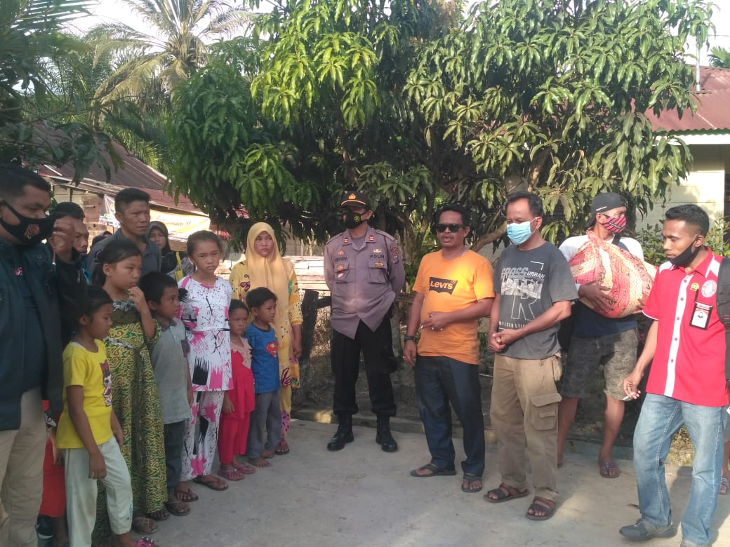 Kades Labuhan Labo Minta Maaf, Warga 5 KK Dihantar Polsek dari Pengungsian