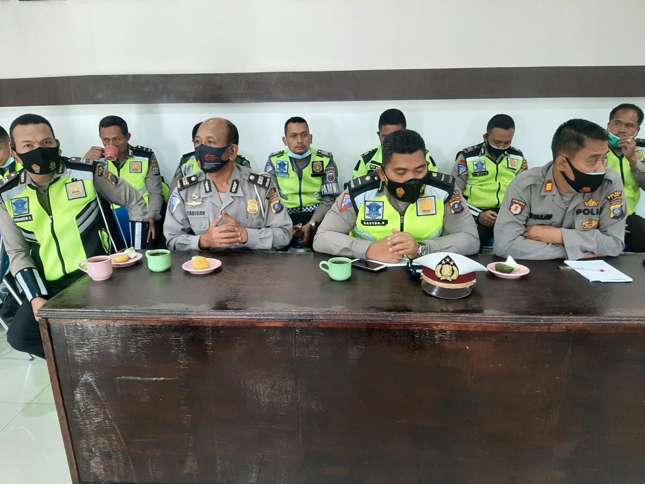 Kapolres AKBP Yustinus Setyo SH SIK: Untuk Mengatasi Kemacetan Jalan Jamin Ginting, Kabanjahe - Medan Kita Harus Kerja.