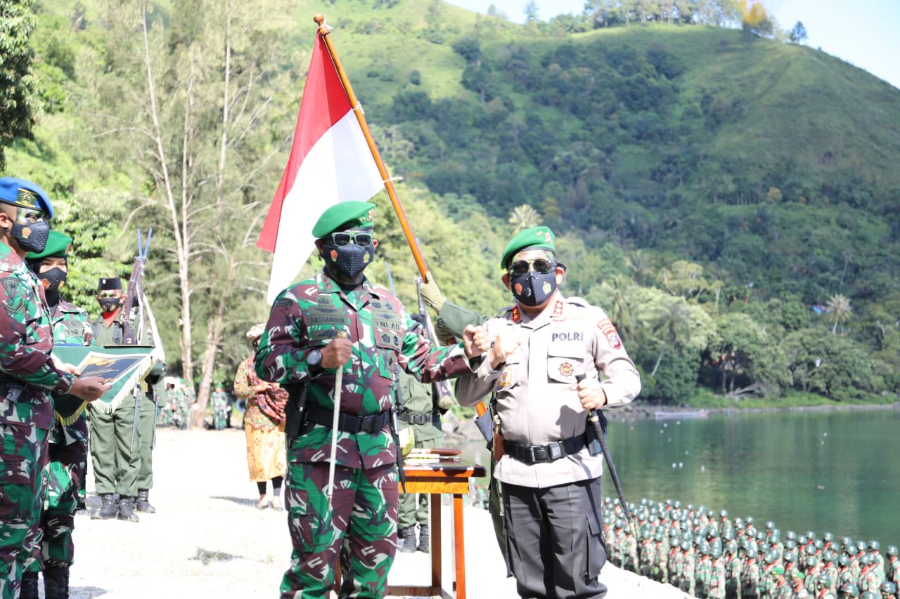 Kapolda Sumut Terima Pembaretan Sebagai Warga Kehormatan Kodam I/BB