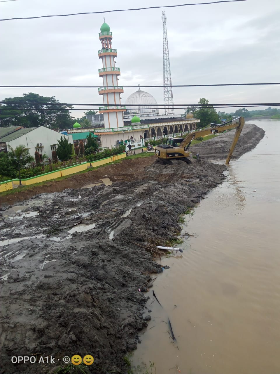 Normalisasi Sungai BedagaiÂ  Terwujud, Warga Sei Rampah Ucapkan Terimakasih Kepada Bupati Darma Wijaya