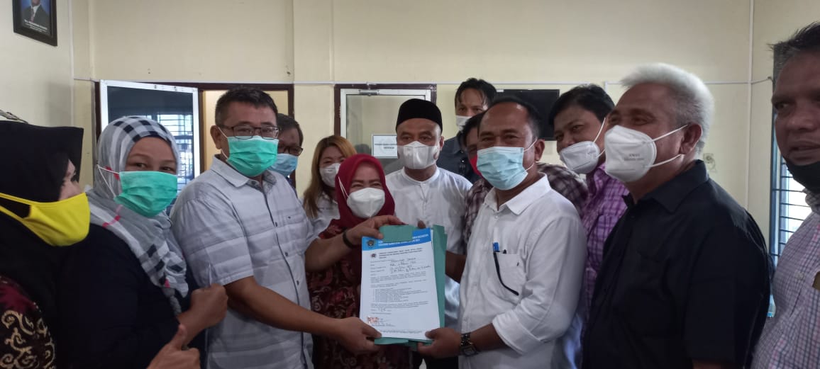 H Farianda Putra Sinik dan M. Syahrir  Mendaftar Calon Ketua PWI dan Ketua DKD PWI  Sumut