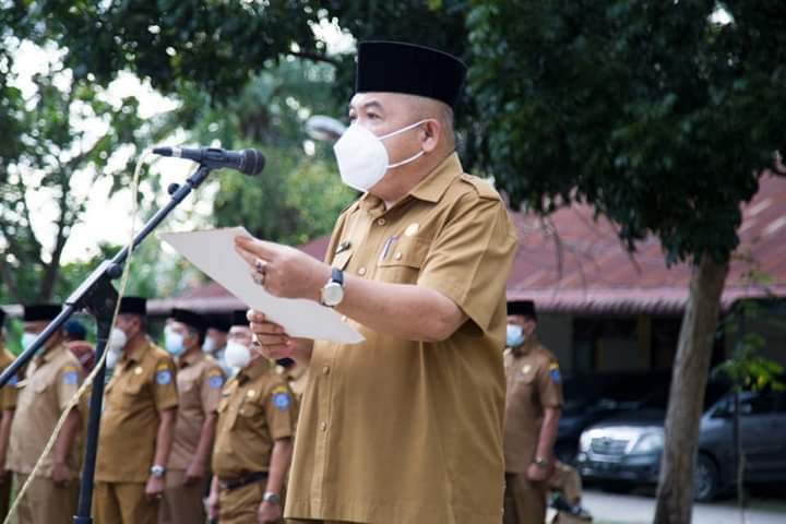 Pemkab Labuhanbatu Upacara Apel Gabungan,Dalam Mempercepat Berakhirnya Covid-19