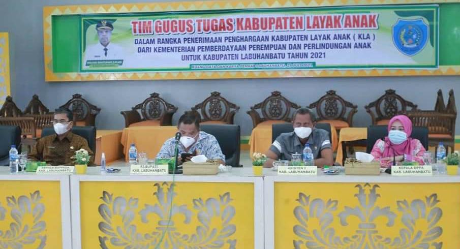 Gugus Tugas Layak Anak Kabupaten Labuhanbatu Terima Penghargaan Dari Kementerian P3A